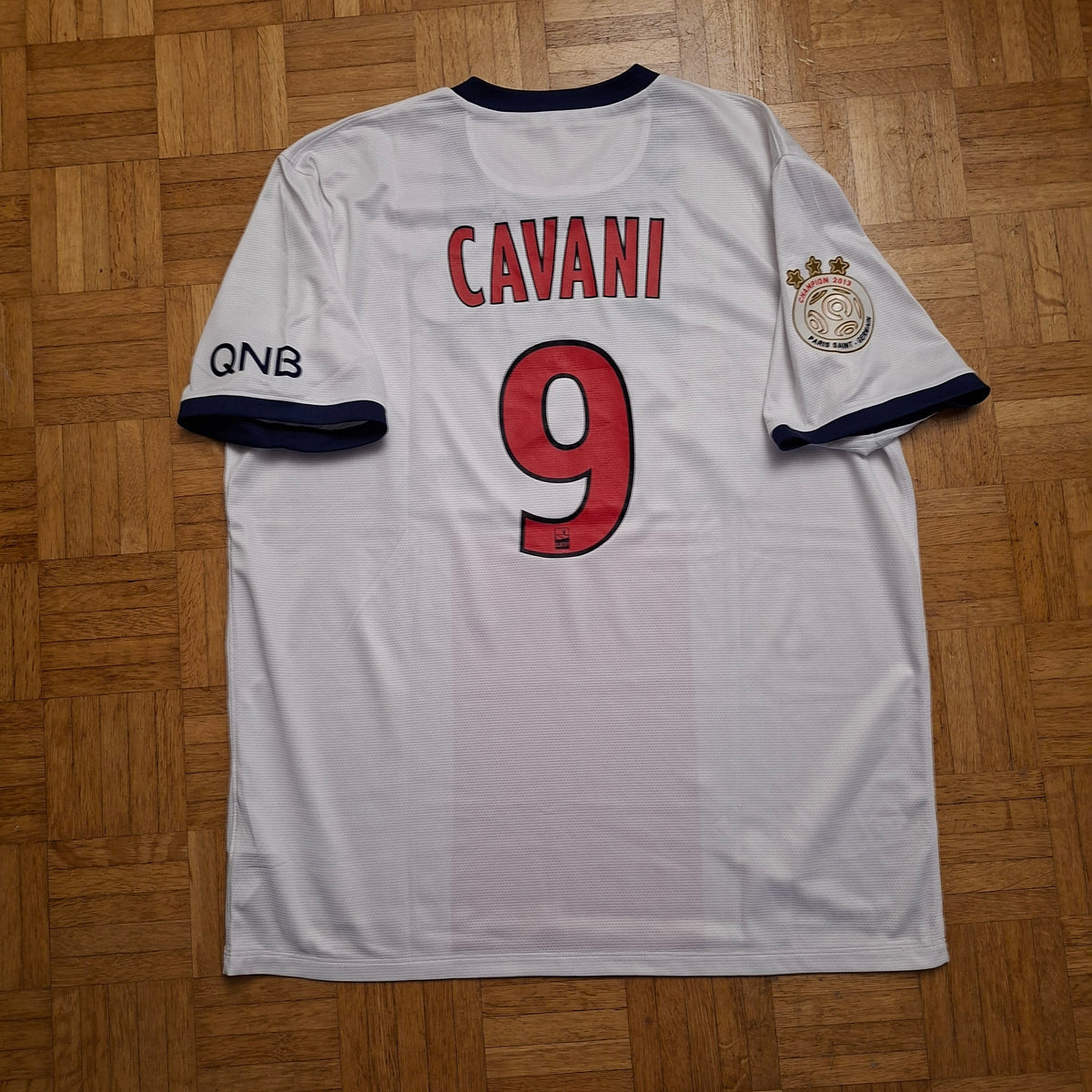 Paris Saint-Germain Auswärtstrikot 13/14 #9 Cavani in Grösse XL
