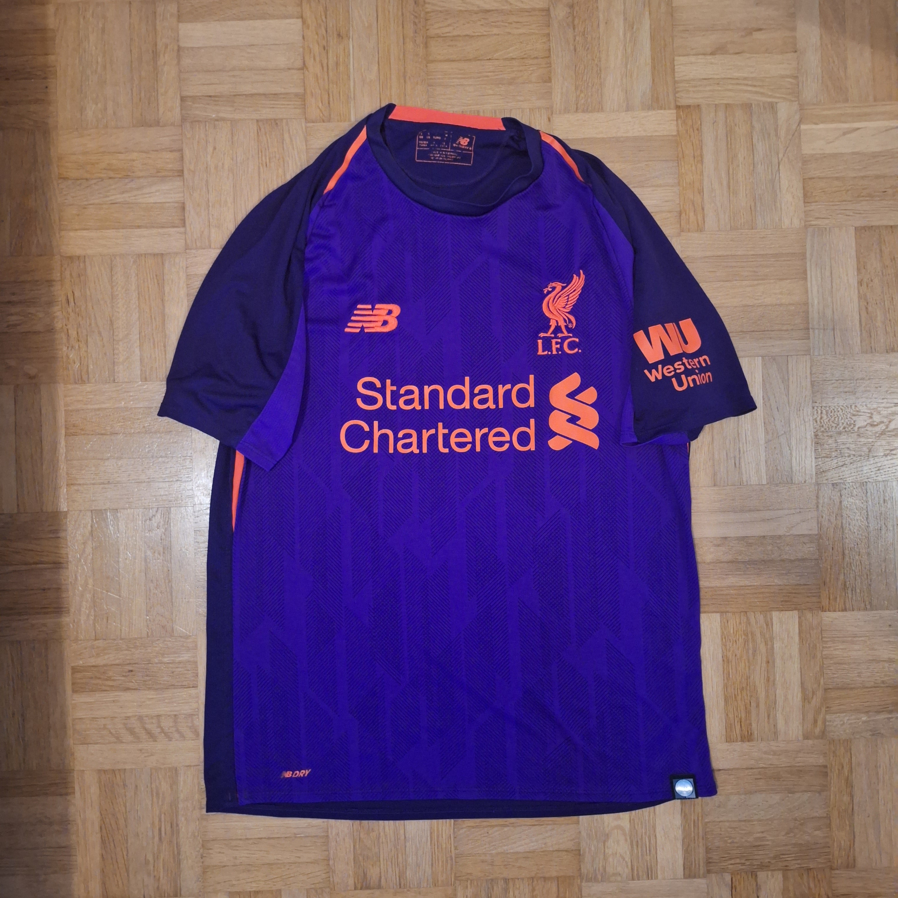 FC Liverpool Auswärtstrikot 18/19 in Grösse S