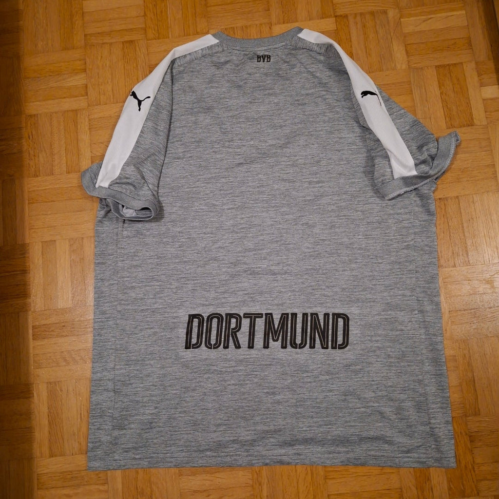 Borussia Dortmund Drittes Trikot 17/18 in Grösse XL (mit Hose)