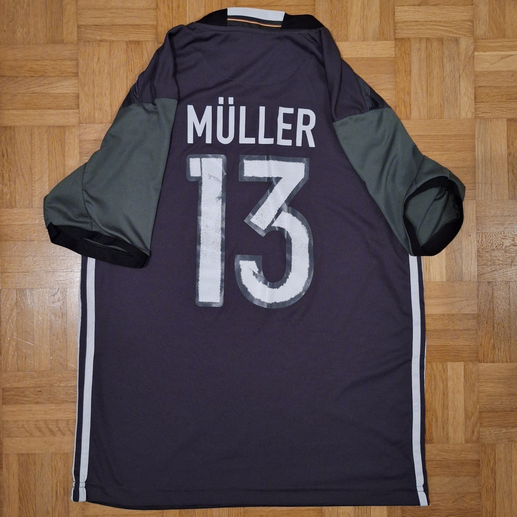Deutschland Auswärtstrikot Euro 2016 #13 Müller in Grösse S